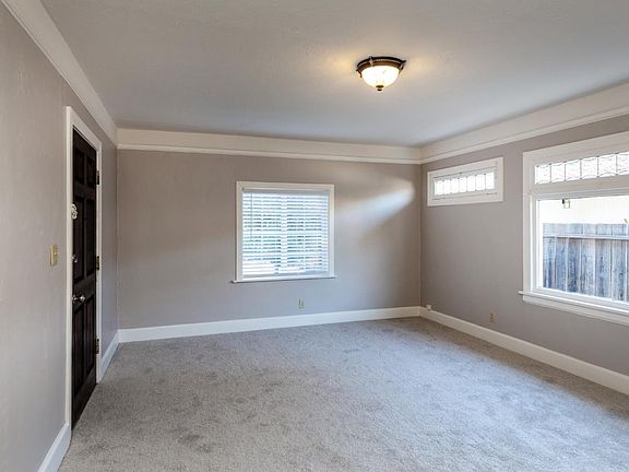 5th image of 1473 Naglee Ave