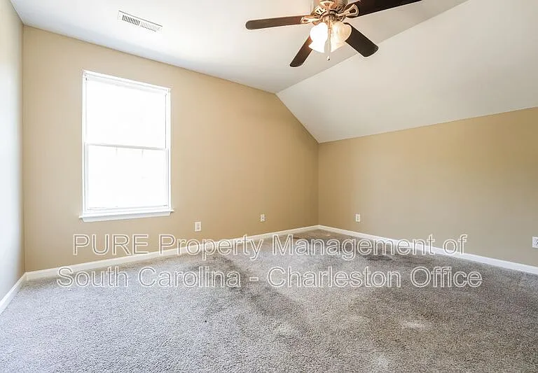 4821 Oak Leaf Rd — Photo 16