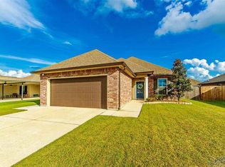 152 Essence Ave, Thibodaux, LA 70301