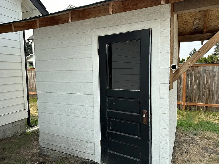 5201 64th St W — Photo 36