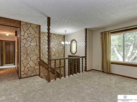 3rd image of 5729 N 117th Cir