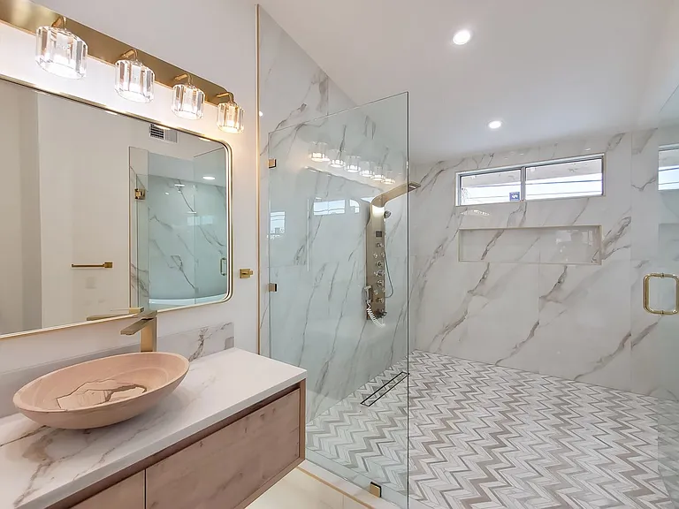 220 S Linhaven Cir — Photo 31