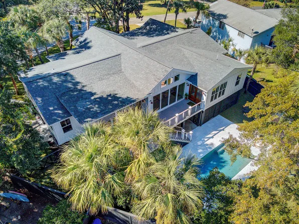 257 Forest Trl, Isle Of Palms, SC 29451