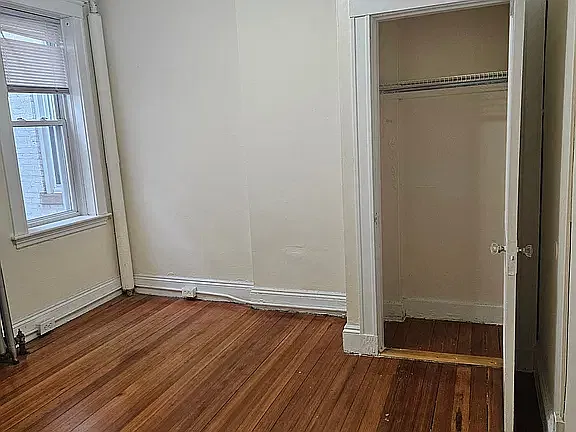 2 bed, 999 sqft, $2,350 — Photo 3