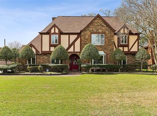 5 Five Oaks Dr, New Orleans, LA 70131