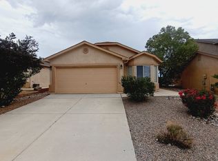 740 Beargrass Ct SW, Los Lunas, NM 87031