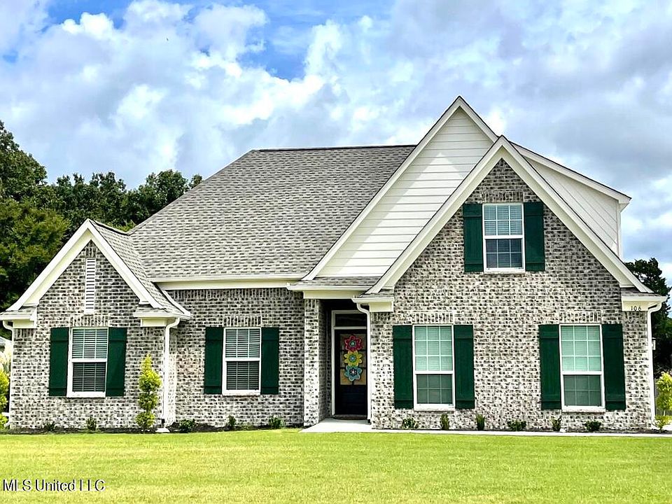 1st image of 107 Carolina Cir