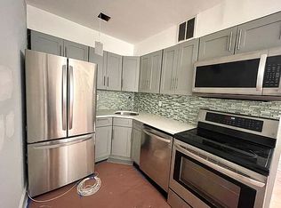 24-27 43rd St #1, Astoria, NY 11103