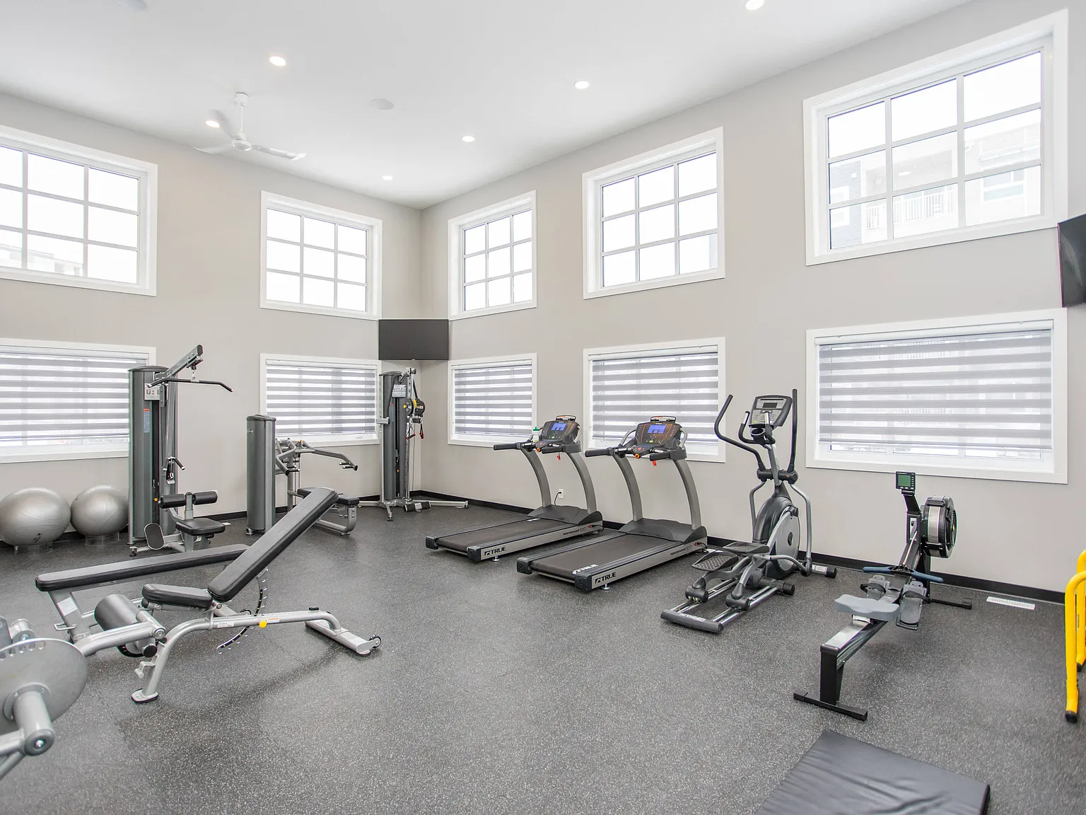 Harbour View Estates — Photo 4