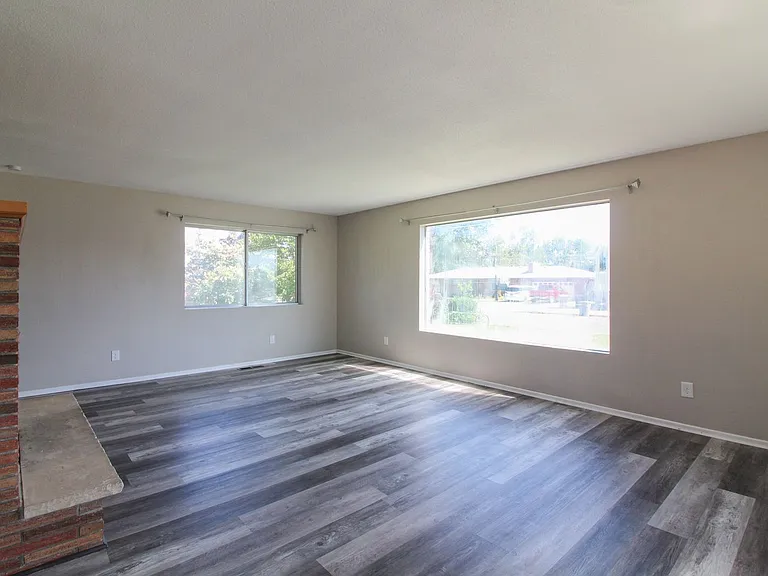 1500 Woodbury St — Photo 10