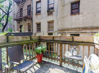 332 W 49th St APT 1RE, New York, NY 10019