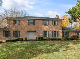 1056 Turkey Foot Rd, Lexington, KY 40502