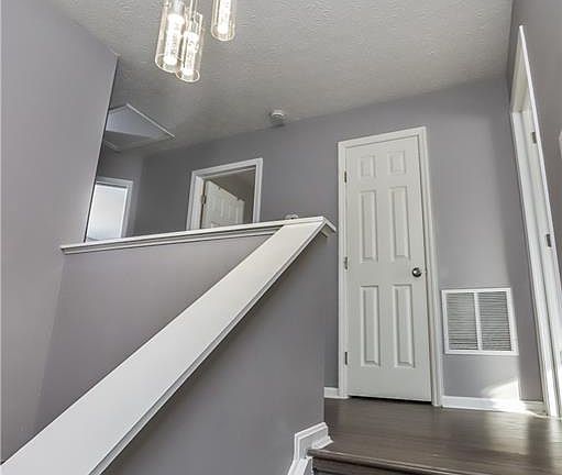 4th image of 8609 Timber Park Dr #8609