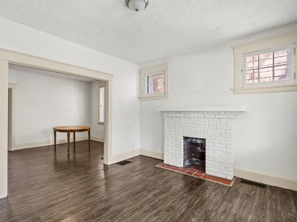 1906 Elm Ave, Cincinnati, OH 45212