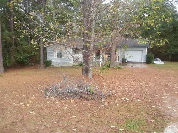 123 Village Ln, Milledgeville, GA 31061
