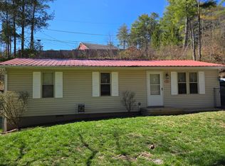 107 Pine Cove Dr, Beckley, WV 25801