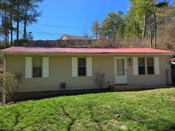 107 Pine Cove Dr, Beckley, WV 25801