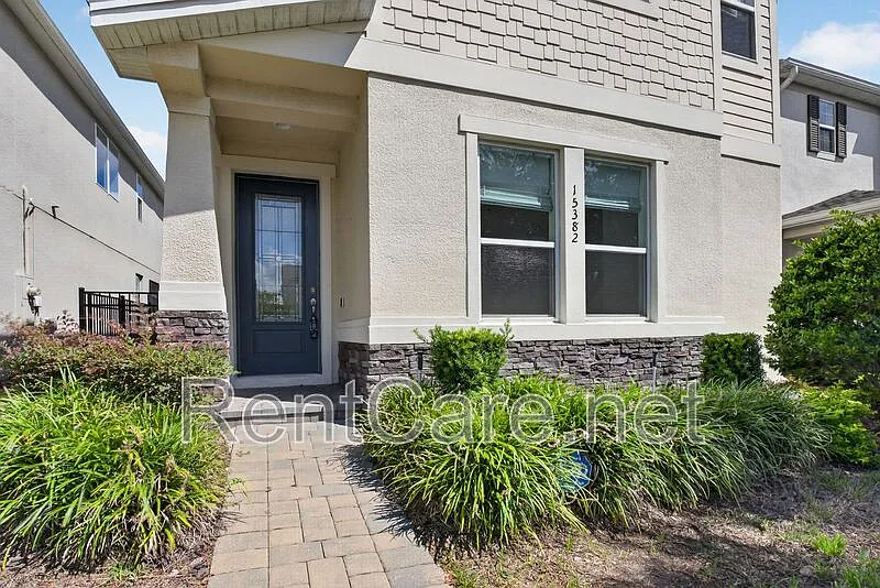 4 bed, 3.5 bath, 2547 sqft, $3,595 — Photo 4
