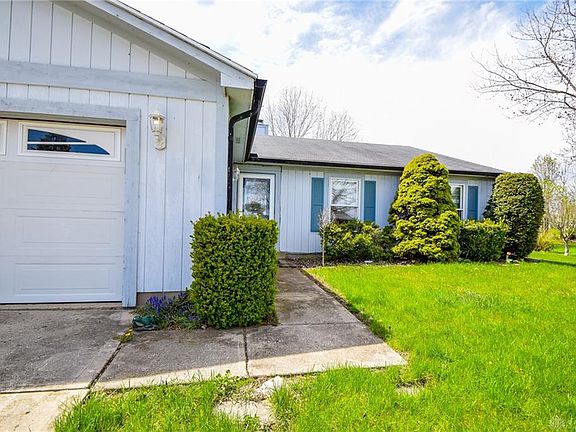 2nd image of 2524 Glenmore Ct