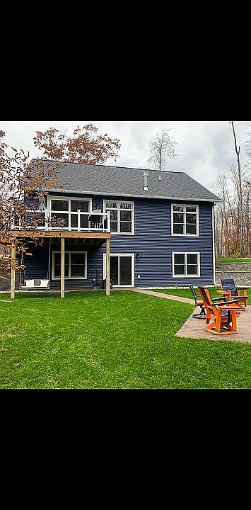 2nd image of 2168 Arbutus Pointe Dr