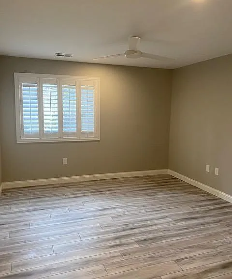 490 Lakeview Dr — Photo 22