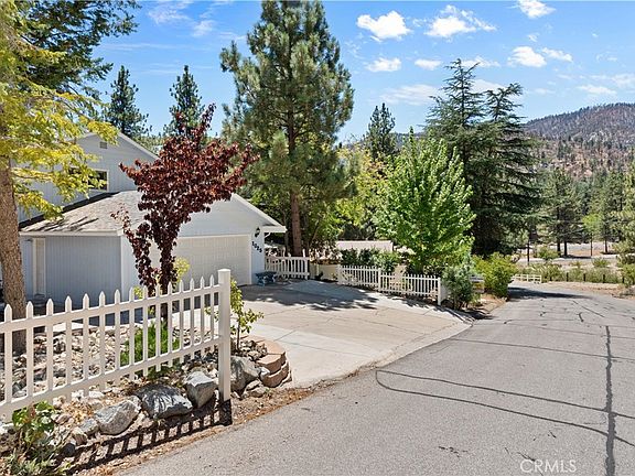2nd image of 1025 Rivera Dr