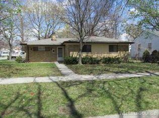 170 W Evelyn Ave, Hazel Park, MI
