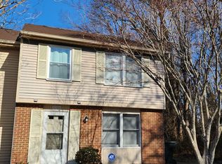 1300 Vanasse Ct, Hampton, VA 23666