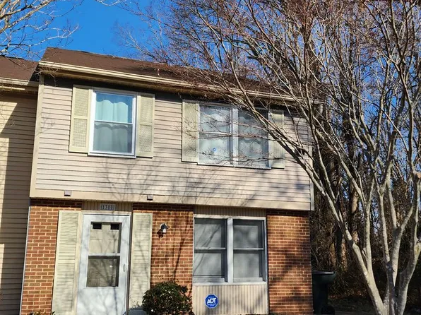 1300 Vanasse Ct, Hampton, VA 23666
