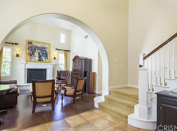 5th image of 24703 Tiburon St