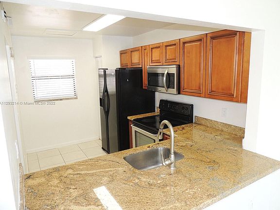 5th image of 901 NE 209th Ter APT 204-26