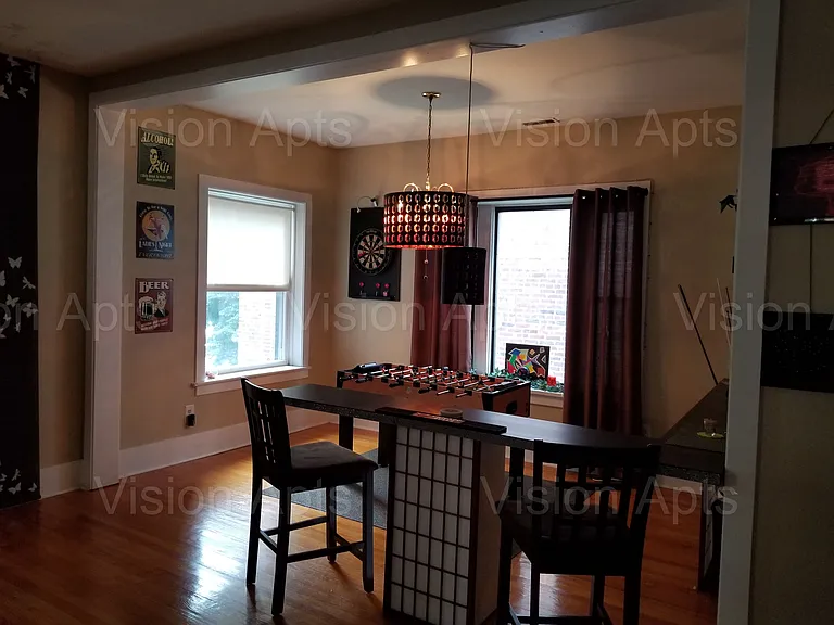 5828 N Kenmore Ave — Photo 4