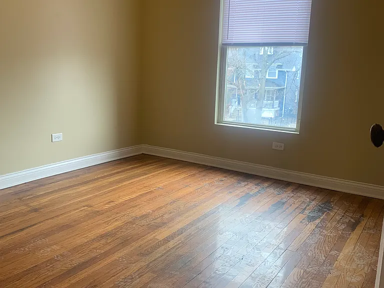 152 N Menard Ave #2 — Photo 9