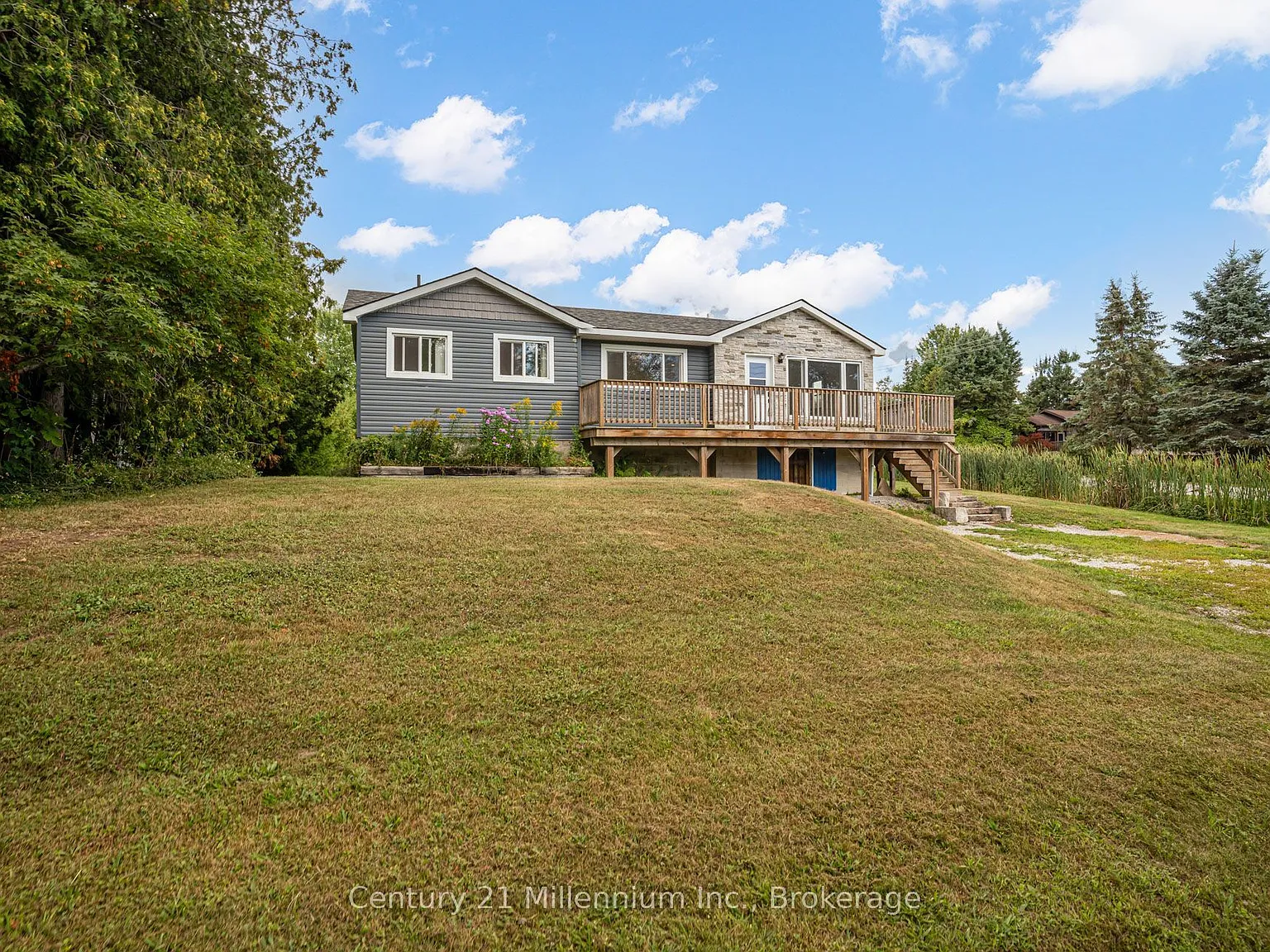 2 bed, $2,100 — Photo 2