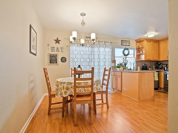 5th image of 5484 Don Juan Cir