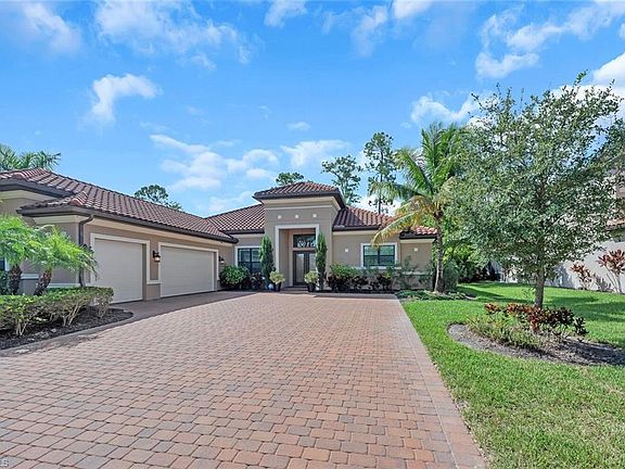 3rd image of 1451 Mockingbird DR