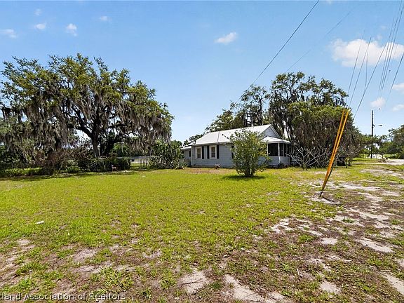 4th image of 560 N Palm Ave