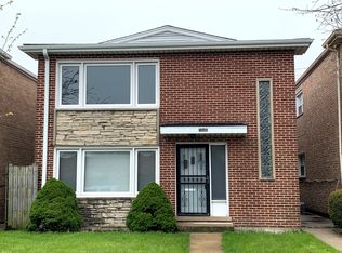7041 W 63rd St, Chicago, IL 60638