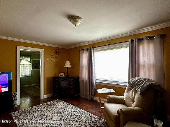 3rd image of 69 Cedar Avenue