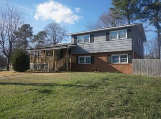 6901 Idlewild Rd, Charlotte, NC 28212