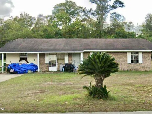 716 Orange St, Chipley, FL 32428