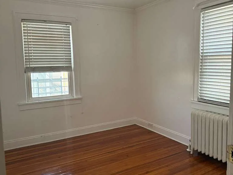 290 Roberts Ave #2 — Photo 4