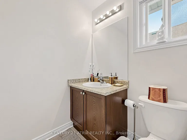 15 Paulgrave Ave — Photo 25