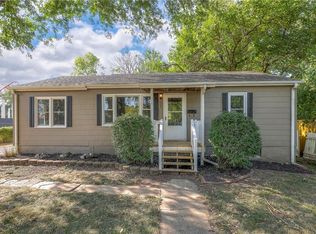 103 SW 1st St, Lees Summit, MO 64063