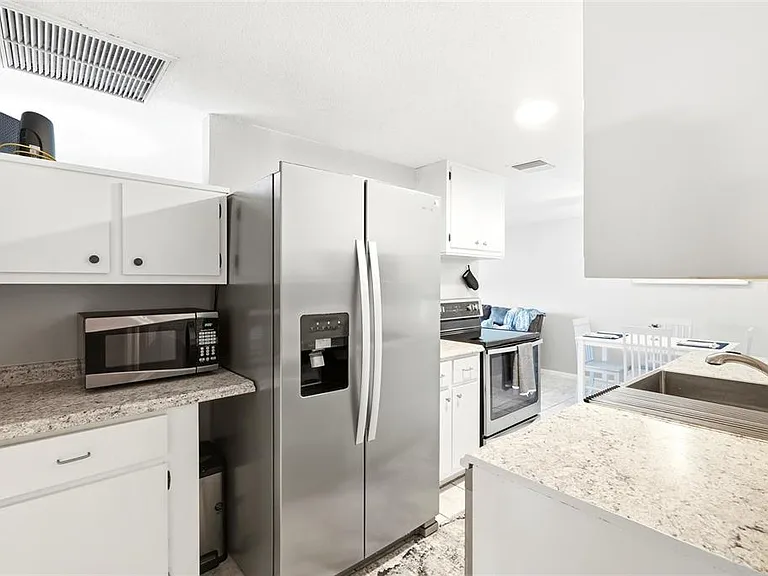 1008 Heron Ct — Photo 27