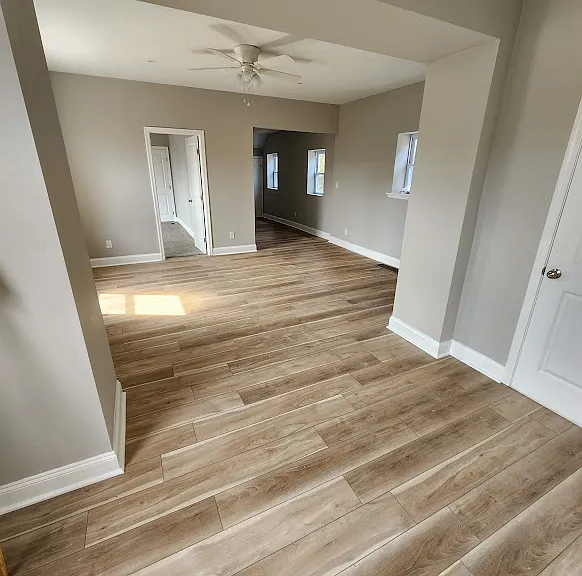 5535 Ridge Ave — Photo 2