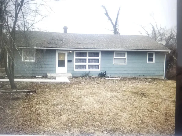 3812 E 93rd St, Kansas City, MO 64132