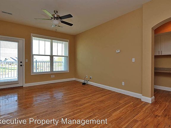 4th image of 2026 Walden Pond Way APT 203