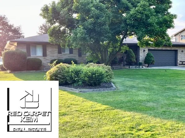 15414 Bealfred Dr, Fenton, MI 48430