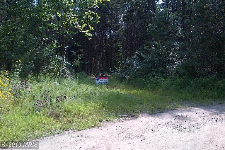 2nd image of 11821 Burgess Ln